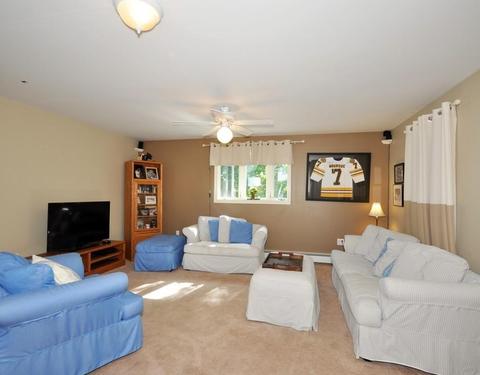 7 Euclid Ave, Maynard, MA 01754 photo 12