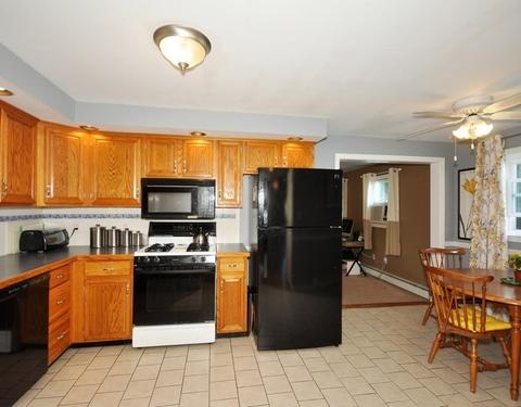 7 Euclid Ave, Maynard, MA 01754 photo 9