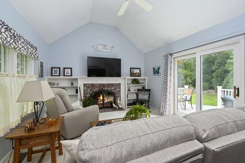 11 Regatta Ln, Barnstable, MA 02632 photo 5