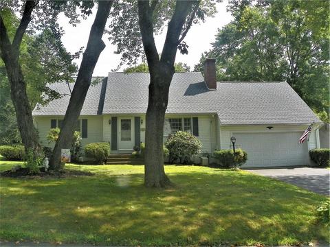 91 Larivee Ln, West Springfield, MA 01089 photo 2