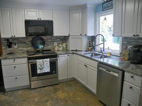 91 Larivee Ln, West Springfield, MA 01089 photo 9
