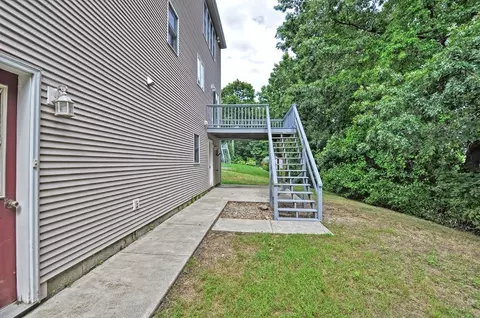 21 Etre Dr, Worcester, MA 01604 photo 6