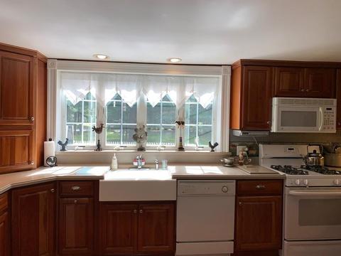 72 Walnut St, Walpole, MA 02081 photo 3