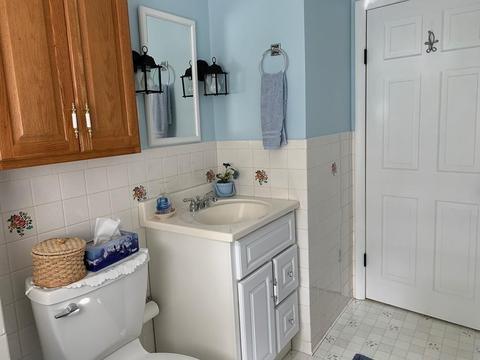 72 Walnut St, Walpole, MA 02081 photo 28
