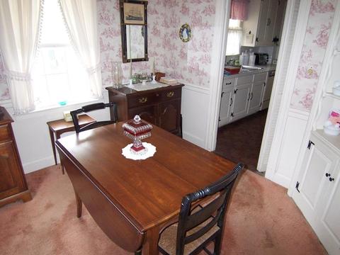 89 Beech St, Braintree, MA 02184 photo 3