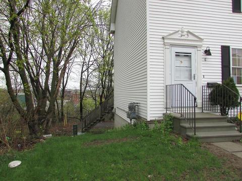 6 Blake St, Worcester, MA 01604 photo 2