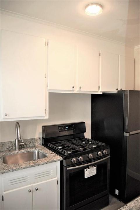 60 Elm St #6, Worcester, MA 01609 photo 6