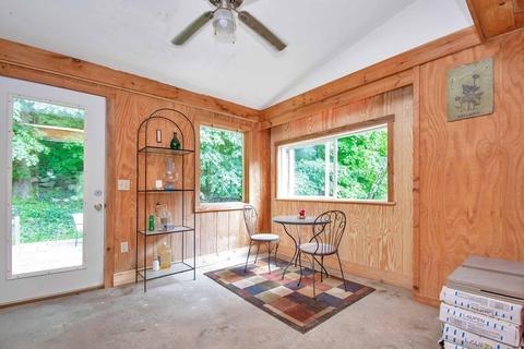 71 Watson Rd, Quinebaug, CT 06262 photo 10