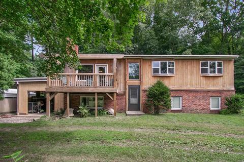 71 Watson Rd, Quinebaug, CT 06262 photo 1