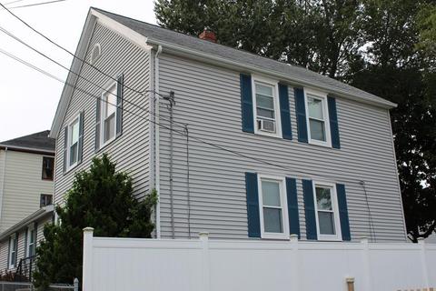 92 Angell St, Fall River, MA 02723 photo 6