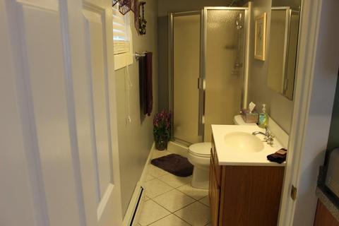 92 Angell St, Fall River, MA 02723 photo 17