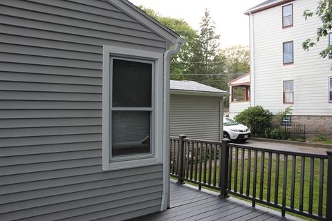 92 Angell St, Fall River, MA 02723 photo 3