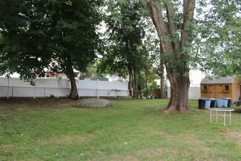 92 Angell St, Fall River, MA 02723 photo 8
