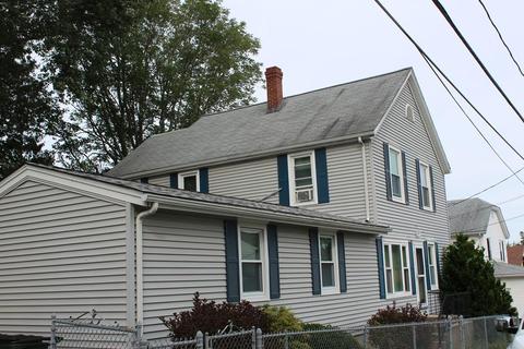 92 Angell St, Fall River, MA 02723 photo 2