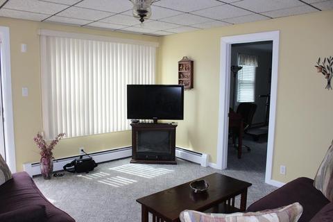 92 Angell St, Fall River, MA 02723 photo 9