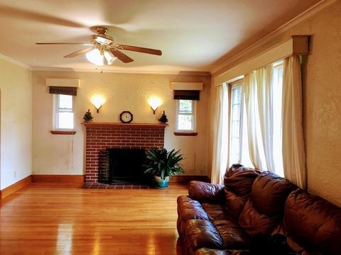 14 Silas St, Springfield, MA 01109 photo 10