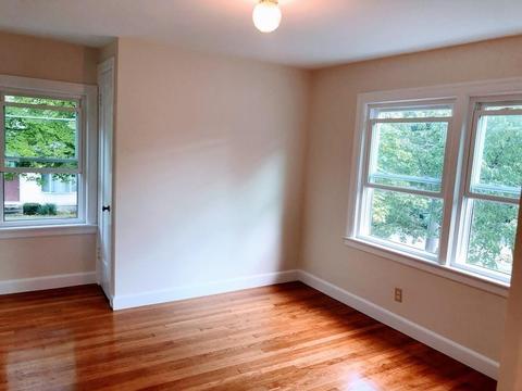 14 Silas St, Springfield, MA 01109 photo 17