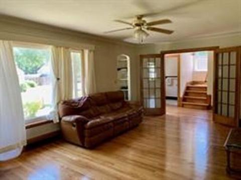 14 Silas St, Springfield, MA 01109 photo 11