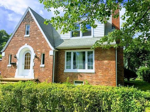 14 Silas St, Springfield, MA 01109 photo 1