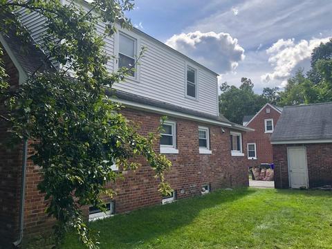 14 Silas St, Springfield, MA 01109 photo 5