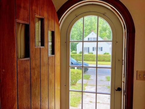 14 Silas St, Springfield, MA 01109 photo 7