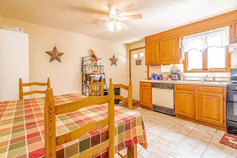 97 Michon St, Springfield, MA 01151 photo 5