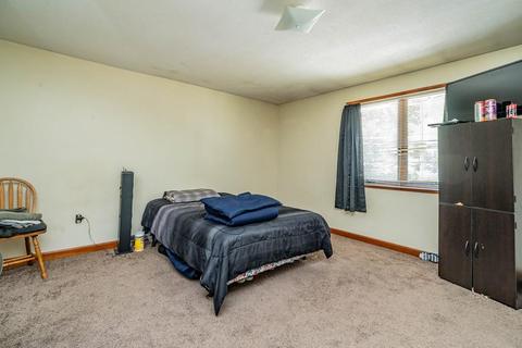 97 Michon St, Springfield, MA 01151 photo 25