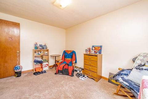 97 Michon St, Springfield, MA 01151 photo 12