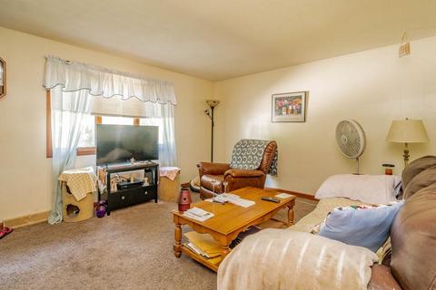 97 Michon St, Springfield, MA 01151 photo 3