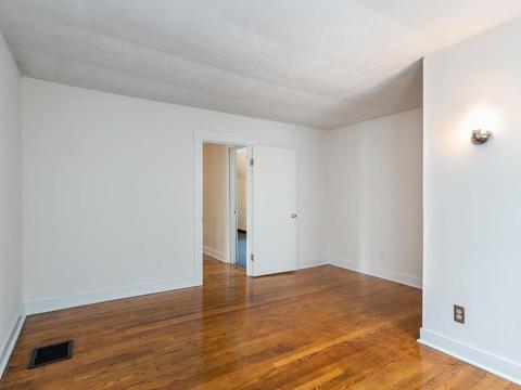 348 White St, Springfield, MA 01108 photo 18