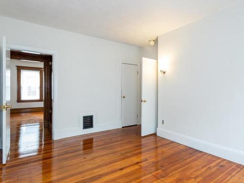 348 White St, Springfield, MA 01108 photo 14
