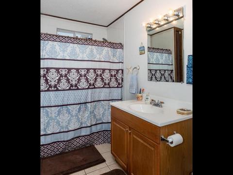 348 White St, Springfield, MA 01108 photo 33