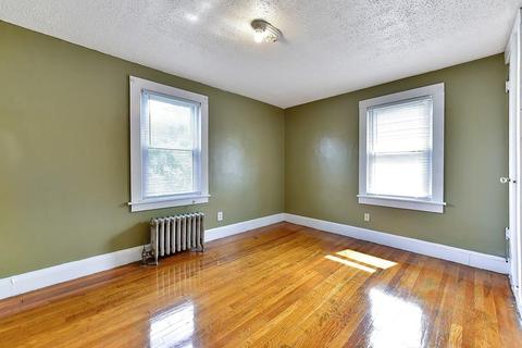 117 Fenwick St, Springfield, MA 01109 photo 17