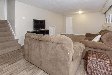 24 Warren St E, Raynham, MA 02767 photo 20