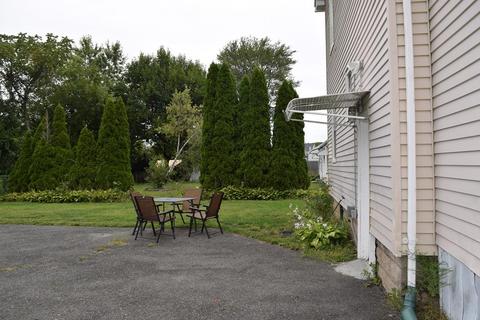 100 Milton St, Springfield, MA 01151 photo 4