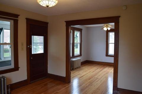 100 Milton St, Springfield, MA 01151 photo 17