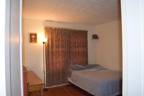 100 Milton St, Springfield, MA 01151 photo 15