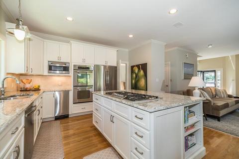 7 Fox Run Ln, Marblehead, MA 01945 photo 3