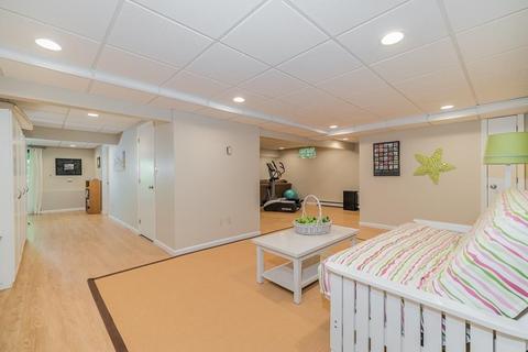 7 Fox Run Ln, Marblehead, MA 01945 photo 25