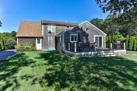 32 Sheffield Pl, Mashpee, MA 02649 photo 4