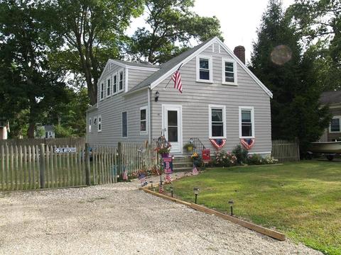 16 Ivy St, Wareham, MA 02571 photo 6