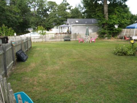 16 Ivy St, Wareham, MA 02571 photo 2