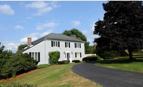 90 Mendon St, Upton, MA 01568 photo 1