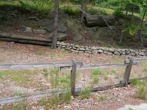 97 Whitins Rd, Sutton, MA 01590 photo 6