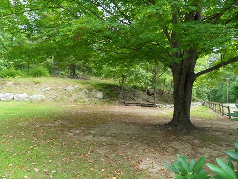 97 Whitins Rd, Sutton, MA 01590 photo 9