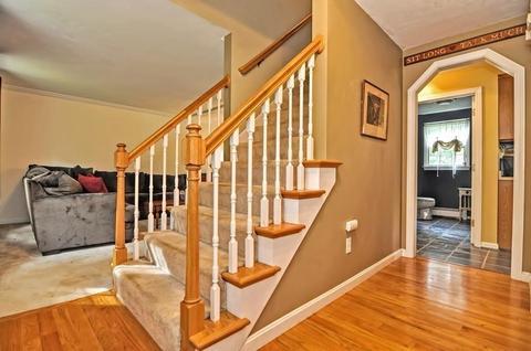 151 Cedar St, Sturbridge, MA 01518 photo 4