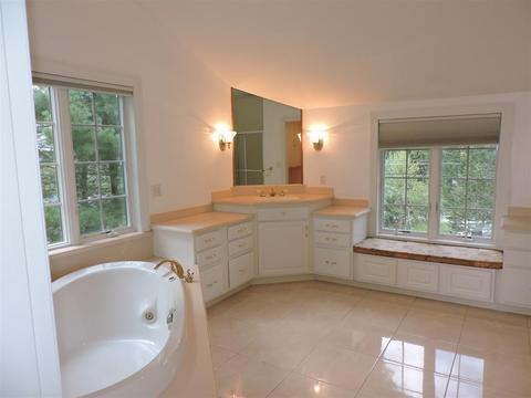 9 Pebble Beach Rd, Webster, MA 01570 photo 30