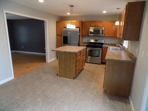 754 Rodman St, Fall River, MA 02721 photo 14