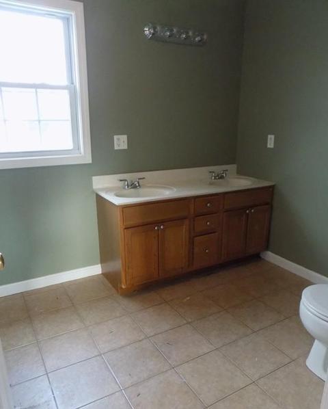 754 Rodman St, Fall River, MA 02721 photo 30