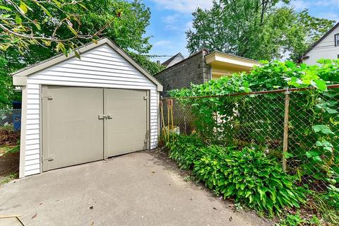 95 Lyndale St, Springfield, MA 01108 photo 27